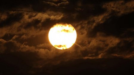 NASA Günəşə kəşfiyyat gəmisi göndərir