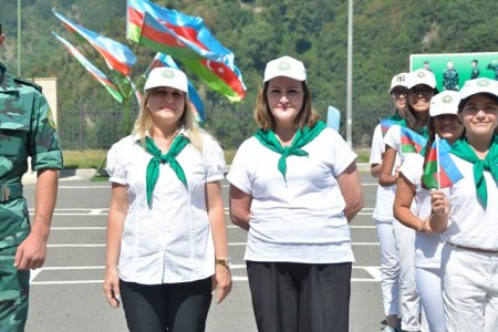 Nəsimi rayon məktəblilərinin Qəbələ rayonundakı “Gənc sərhədçi” yay düşərgəsində istirahətləri başa çatmışdır - FOTOLAR 