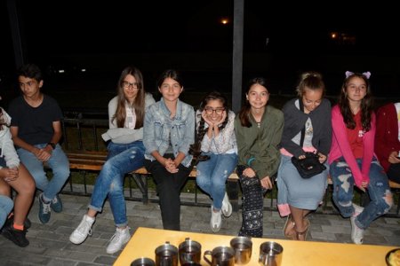 Nəsimi rayon məktəblilərinin Qəbələ rayonundakı “Gənc sərhədçi” yay düşərgəsində istirahətləri başa çatmışdır - FOTOLAR 