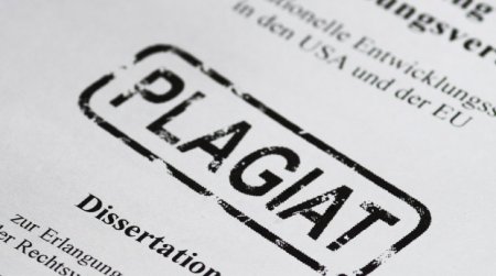 Azərbaycan mətbuatında plagiatlıq: Problem var, məhkəmə yox
