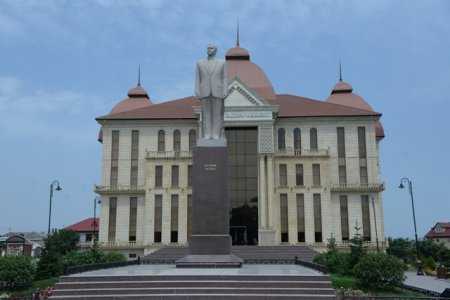Nəsimi rayon gəncləri Quba rayonunda sahibkarların işi ilə yaxından tanış oldular - FOTOLAR