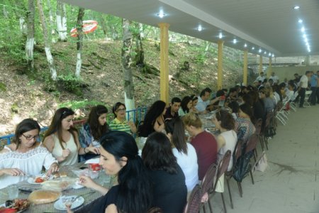 Nəsimi rayon gəncləri Quba rayonunda sahibkarların işi ilə yaxından tanış oldular - FOTOLAR