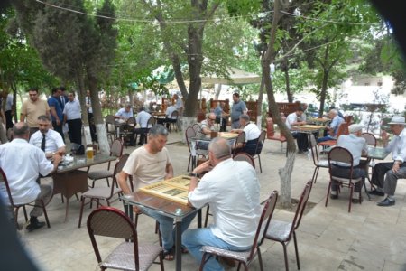 Mir Cəlal  küçəsindəki parkda Həvəskarlar arasında NƏRD yarışı keçirilmişdir -FOTOLAR