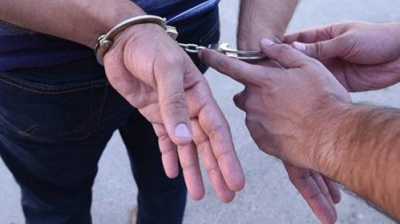 В Азербайджане прошли аресты должностных лиц