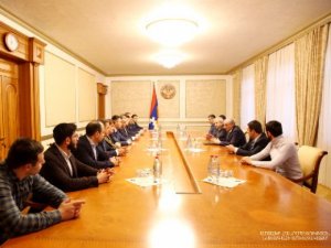 Serj Sarkisyan adamlarını Qarabağa göndərdi