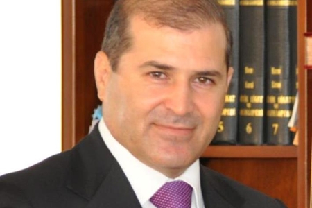 Məşhur iş adamı müflis olub, kirayə evdə yaşamağa başlayıb Məşhur iş adamı müflis olub, kirayə evdə yaşamağa başlayıb