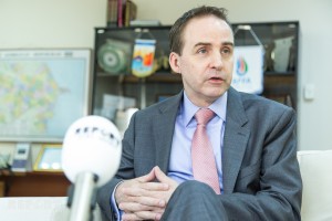 UNICEF nümayəndəsi şagirdin intihar etməsilə bağlı açıqlama verib