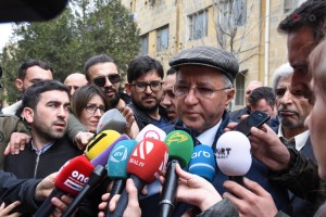 “Yanğın baş verən binadan 39 ailə köçürülüb” – İcra başçısının müavini