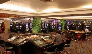 QUMARA HƏR AY 500 MİN DOLLAR XƏRCLƏYƏN 12 AZƏRBAYCANLI QUMARA HƏR AY 500 MİN DOLLAR XƏRCLƏYƏN 12 AZƏRBAYCANLI