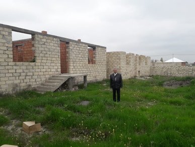 Aprel şəhidinin ailəsi başçıdan narazılıq edir - GİLEY