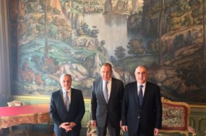 Moskvada üç nazirin Qarabağ görüşü başlayıb