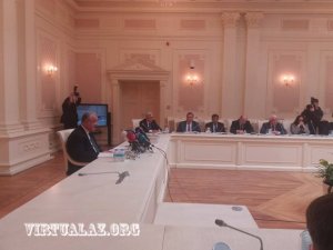 Ramiz Rzayev: “Məhkəmə jurnalistləri açıq proseslərə buraxmırsa, düz etmir”