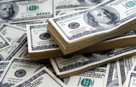 Bakıda qadına qarşı 240 min dollarlıq dələduzluq edilib Bakıda qadına qarşı 240 min dollarlıq dələduzluq edilib