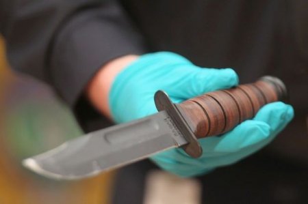 Gəncədə bıçaqlanma