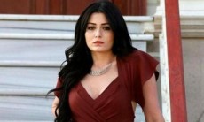 ​Hicablı qadınları təhqir edən aktrisa hakim qarşısına çıxacaq