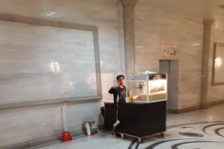 Təhsil Nazirliyi pop-korn satan gəncə peşə məktəbində təhsil almağı təklif edib