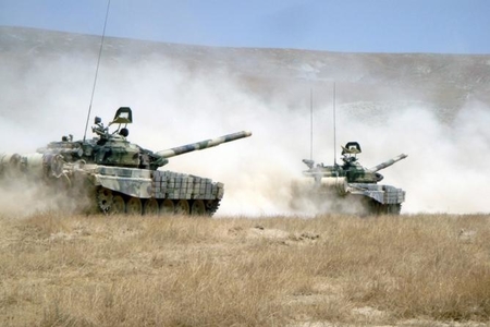 Qarabağ səmasında “barıt qoxusu” güclənir