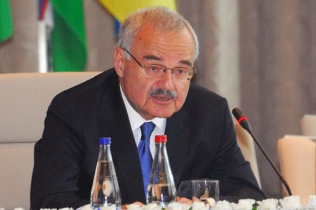 Artur Rəsizadə Qarabağda müharibə istəyir: 