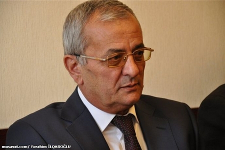 İsgəndər Həmidov bu gün ölkəyə qayıdır - “O deyir ki, nə olursa olsun, vətənimdə olsun”