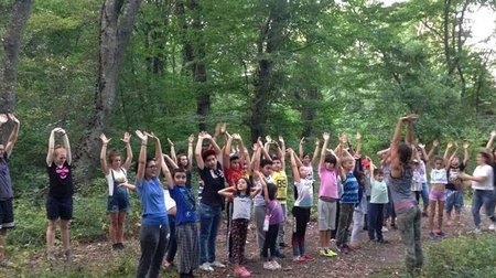 Yay istirahət düşərgəsi, yoxsa valideyni “qaz kimi yolma” siyasəti? - İki həftəlik düşərgəyə 1000 manatı kimlər ödəyir?