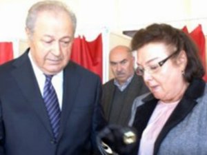 Ayaz Mütəllibovun həyat yoldaşı dünyasını dəyişdi Ayaz Mütəllibovun həyat yoldaşı dünyasını dəyişdi