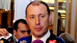 CAHANGİR HACIYEVİN BAĞ EVİ MÜSADİRƏ OLUNUR! – “Məhkəmə icraçıları gəlib…”