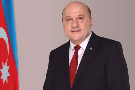 Hüseyn Abdullayevin məhkəməsi yekunlaşır - prokuror ona və anasına cəza istəyəcək