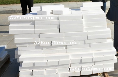 Hacı İbrahim Nehrəmlinin bahalı mərmərləri oğurlandı – Fotolar