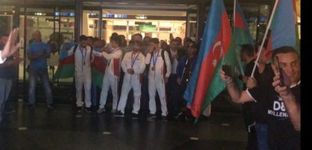 İkinci Avropa Oyunlarında iştirak edən Azərbaycan idmançıları Vətənə qayıdıblar