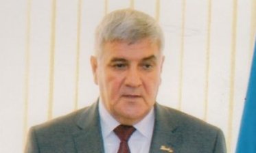 Atası bu pulları nə həyəcanla mənimsəyir... bir bilsəydi... - Dad harın oğul əlindən...(FOTOLAR)