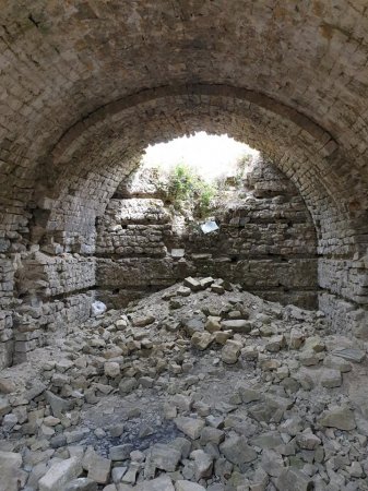 Əbülfəs Qarayev nazir kürsüsünü niyə məşğul edir? - Tarixi abidələrimiz göz-görəsi məhv edilir... Əbülfəs Qarayev nazir kürsüsünü niyə məşğul edir? - Tarixi abidələrimiz göz-görəsi məhv edilir...