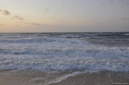 Xəzərdə 4 nəfər boğuldu Xəzərdə 4 nəfər boğuldu