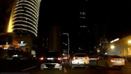 AA seriyalı avtomobillə 