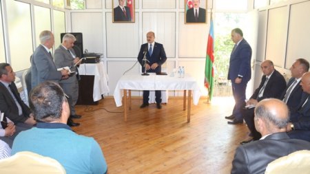 Nəsimi rayonunda iyul ayında 4 səyyar qəbul keçirilmişdir - FOTOLAR