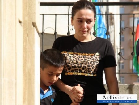 Hərbi pilot Rəşad Atakişiyevlə vida mərasimi keçirilir 