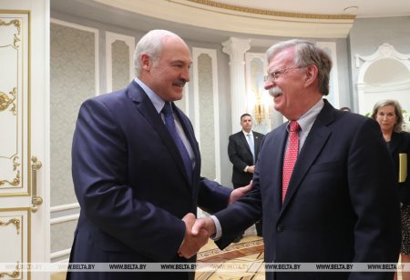 Lukaşenko ABŞ-la münasibətlərdə yeni səhifə açmaq istəyir