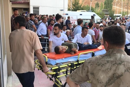 Türkiyədə mikroavtobusun aşması nəticəsində ölənlərin sayı 10 nəfərə çatıb- YENİLƏNİB