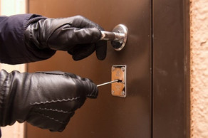 В Баку подросток совершил ограбление на 20 000 манатов  