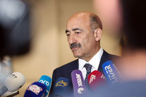 Министр: В Азербайджане готовятся предложения по регулированию цен на книги  