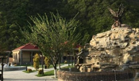 İcra başçısının Qaxda milyonluq istirahət mərkəzi – FOTOLAR