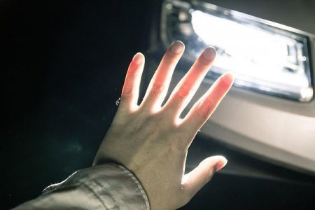 Сбитая в Сумгайыте микроавтобусом женщина скончалась в больнице