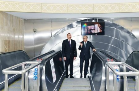 Президент Ильхам Алиев на открытии станции метро "Хатаи" - ФОТО