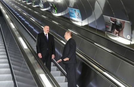 Президент Ильхам Алиев на открытии станции метро "Хатаи" - ФОТО