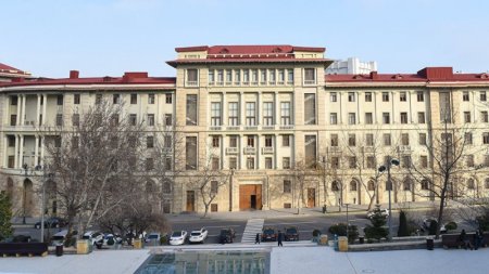 Nazirlər Kabinetindən qərar: bu şəxslərin maaşları artırıldı