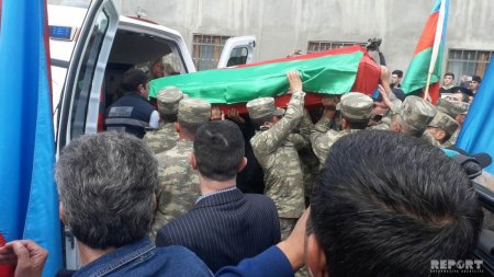 Təmas xəttində öldürülən əsgər torpağa tapşırılıb - FOTO - YENİLƏNİB