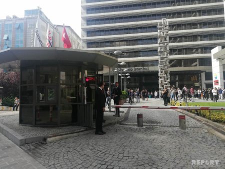 İstanbulda güclü zəlzələ olub, dağıntı var - FOTO - YENİLƏNİB  