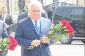 Ziya Məmmədov: “O şeirləri mən yazmamışam”