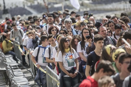 Son 10 ildə yarım milyon İtaliya vətəndaşı ölkəni tərk edib Son 10 ildə yarım milyon İtaliya vətəndaşı ölkəni tərk edib