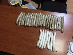 Paytaxtda iki nəfərdən külli miqdarda narkotik götürüldü 