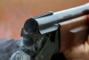 Tərtərdə qadın ehtiyatsızlıqdan tüfənglə qolunu yaraladı